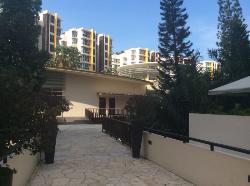 Savannah Condopark (D18), Condominium #980412